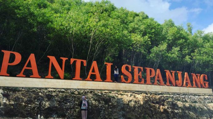 Pantai Sepanjang Rute Menuju Lokasi Dan Harga Tiket Masuk