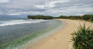 Pantai Gesing Rute Menuju Lokasi Dan Harga Tiket Masuk