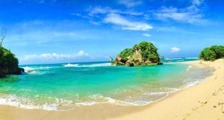 Pantai Batu Bengkung Rute Menuju Lokasi Dan Harga Tiket Masuk