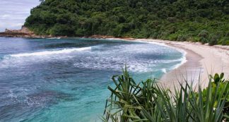 Pantai Brumbun Rute Menuju Lokasi Dan Harga Tiket Masuk