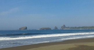 Pantai Papuma Rute Menuju Lokasi Dan Harga Tiket Masuk