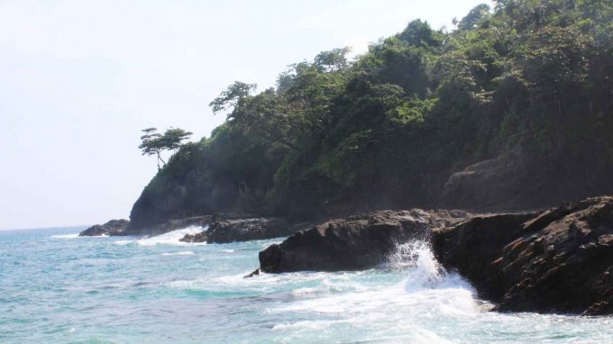 Pantai Kali Kencana Rute Menuju Lokasi Dan Harga Tiket Masuk