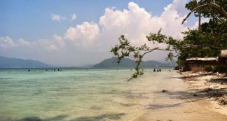 Pantai Embe Rute Menuju Lokasi Dan Harga Tiket Masuk