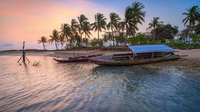  Pantai  Melayu   HTM Rute Foto Ulasan Pengunjung