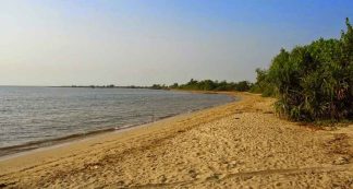 Pantai Suweru Rute Menuju Lokasi Dan Harga Tiket Masuk