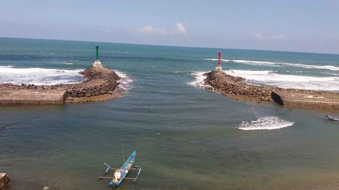 Gelombang Pasang Laut Selatan Jawa Ini Dampak Dan Korban