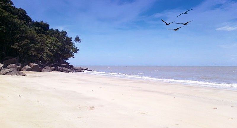 Pantai Putri Serayi Jawai Kalimantan Barat