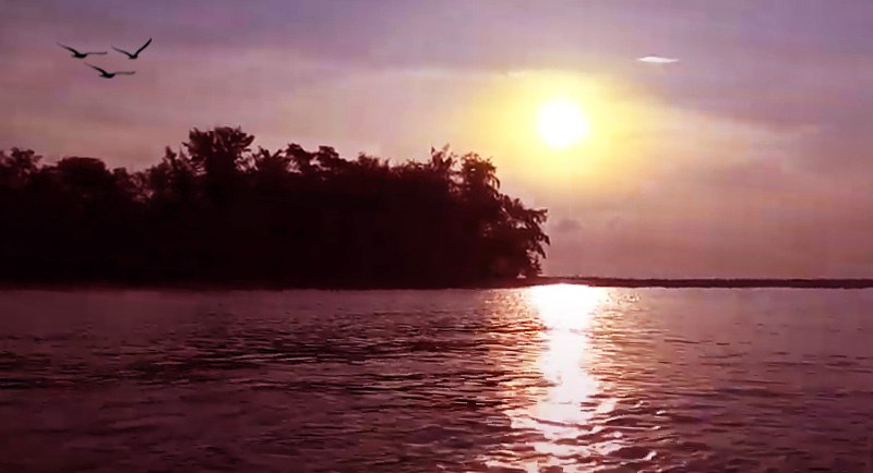 Sunset Di Pantai Pulau Cemara Karimunjawa