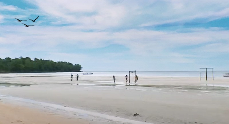 Wisata Pantai Kaluku Donggala